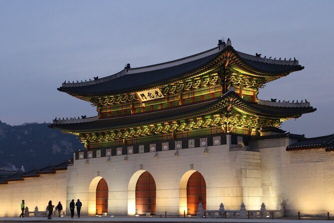 [KoreaByLocal] Authentic Seoul Night Walk and Chicken & Beer - Who Should Consider This Tour?