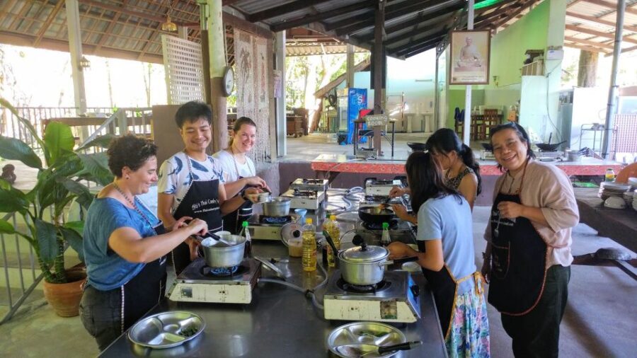 Krabi: Evening Thai Cooking Class at Ya's Cookery - The Details of the Experience