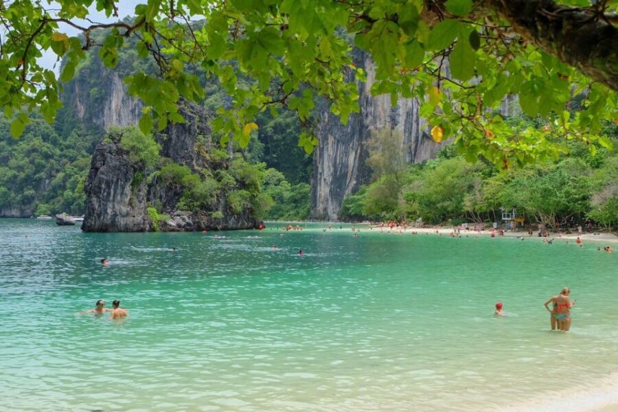 Krabi: Hong Islands Day Tour by Longtail Boat - Who Should Consider This Tour?