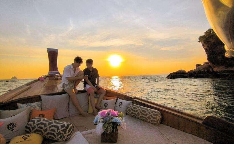 Krabi: Koh Hong Small Group Tour by Luxury Longtail Boat - Who Will Love This Tour?