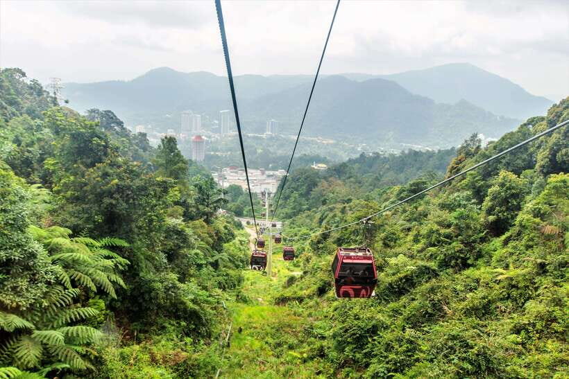Kuala Lumpur: Genting Highland Tour with SkyWorld Theme Park - A Scenic Journey to the Highlands with Hidden Gems
