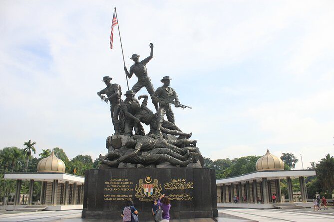 Kuala Lumpur Half Day City Tour (SIC - Join In Tour) - What It Feels Like to Experience This Tour