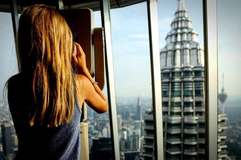 Kuala Lumpur Petronas Towers e-Tickets - A Detailed Look at the Kuala Lumpur Petronas Towers E-Tickets Tour