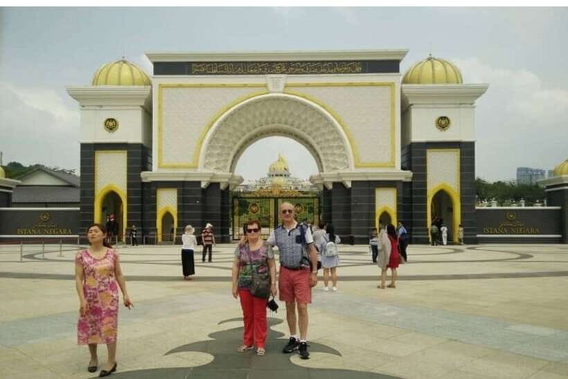 Kuala Lumpur: Private custom walking tour with a local guide - Exploring Kuala Lumpur with a Local Guide: What to Expect