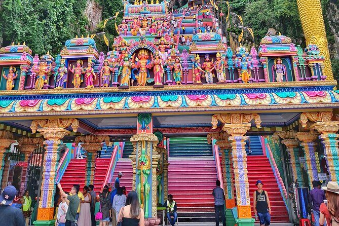 Kuala Lumpur Suburbs Batu Caves Half-Day Tour (SIC-Join In Tour) - Practical Tips for Visiting Batu Caves with This Tour