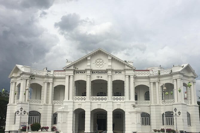 Kuala Lumpur to Ipoh City Tour Day Trip and Transfer to Penang - Transportation and overall experience