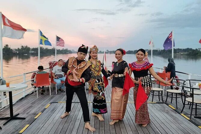 Kuching Cultural & Heritage Tour with Sarawak Sunset River Cruise - Authentic Voices from Travelers