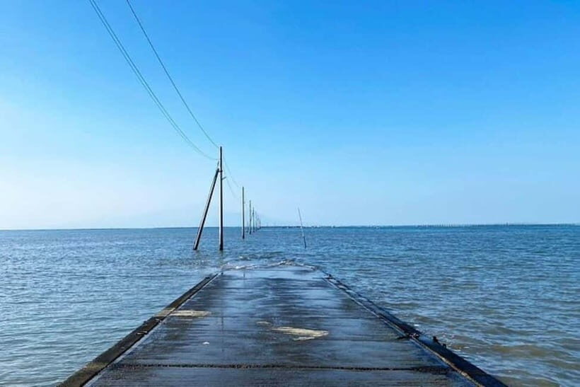 Kumamoto Iconic Statues World of Pirates Adventure Tour - Who Should Consider This Tour?