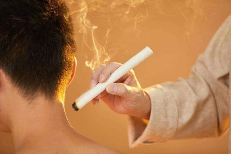 Kunming: Western Hills & Moxibustion Experience Private Tour - Who Will Love This Tour?