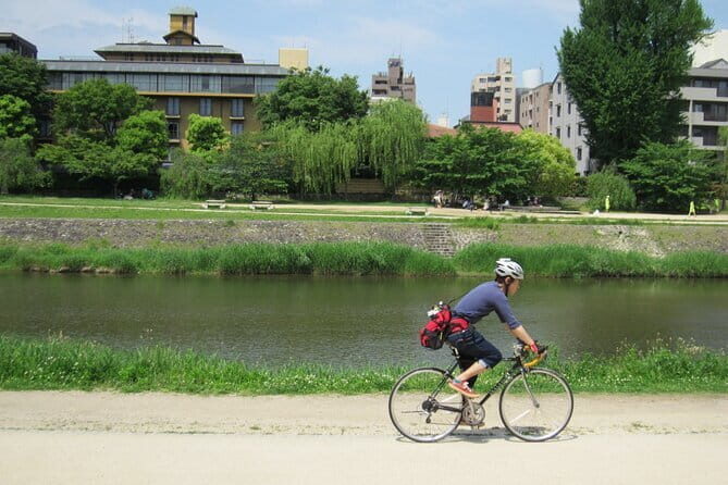 Kyoto E-Bike Tour of Hidden Gems, Backstreets and Temples - What We Love and What to Consider