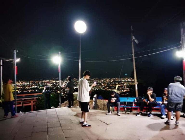 Kyoto: Fushimi Inari Taisha Night Tour with Guide - Detailed Review of the Kyoto Fushimi Inari Taisha Night Tour