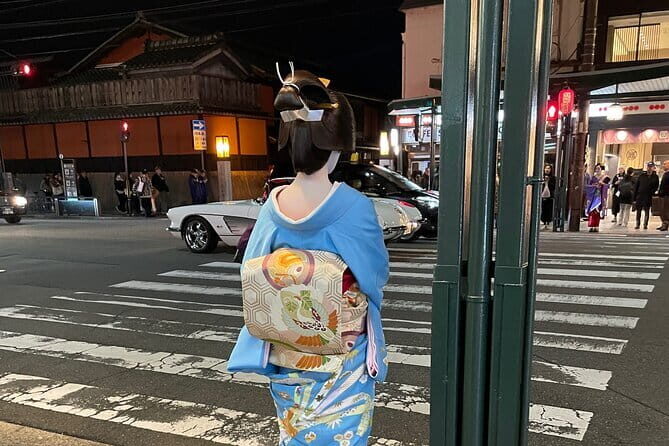 Kyoto Gion Walking Tour Discovering the Secret World of Geisha - In-Depth Review: What You Can Expect and Why It Matters