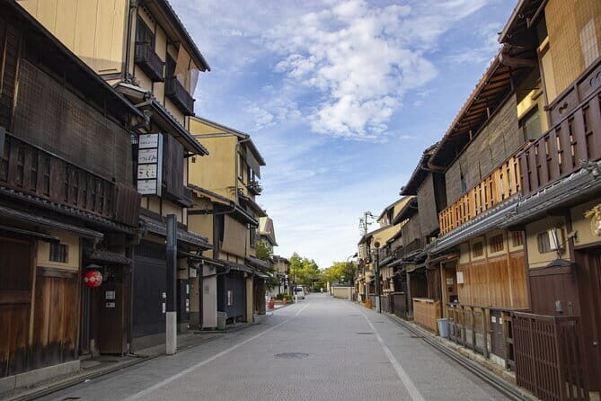 Kyoto Gion Walking Tour for First Time Visitors - Authenticity and Experience: What Past Travelers Say