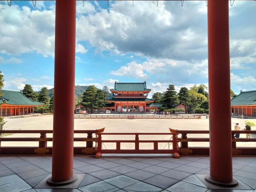 Kyoto: Heian Jingu Tour - Roots of Kyoto & Scenic Gardens - A Complete Exploration of Kyoto’s Roots and Scenery