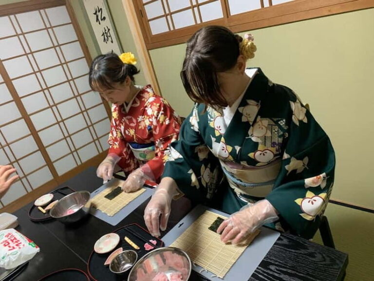 Kyoto Ninenzaka: The Art of Kazarimaki Sushi Rolls Class - An In-Depth Look at the Experience