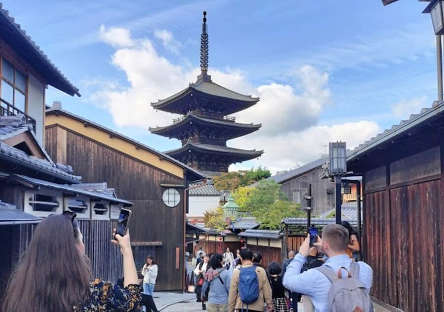 Kyoto: private and customized tour (walking/public transportation) - Exploring Kyoto on Your Terms: A Personal Touch