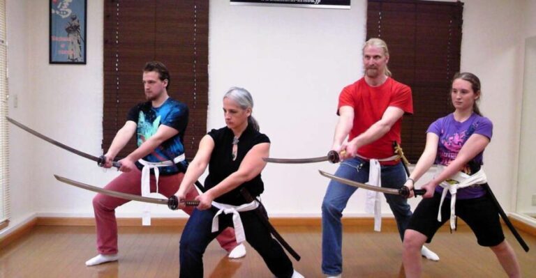 Kyoto: Samurai Sword Class by Experts in Traditional Arts - What We Think About the Value