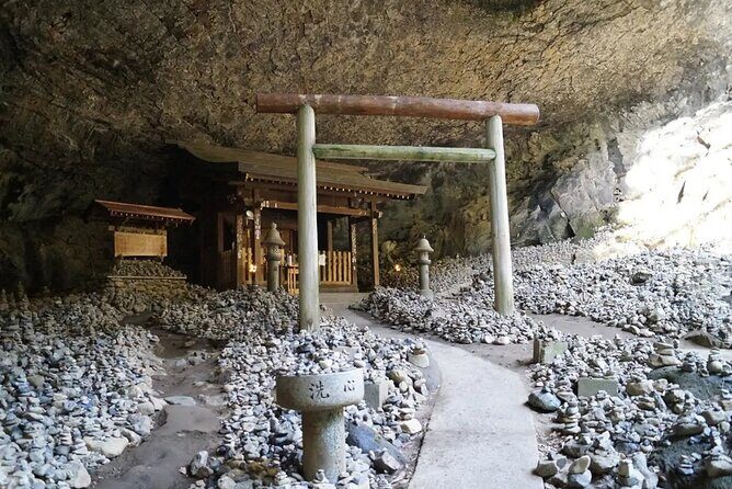 Kyushu Kamishiromi Shrine, Amano Iwato, and Takachiho Gorge Tour - The Sum Up
