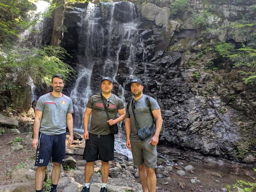 Lake Kawaguchi : Private Hiking Tour with Local Guide - FAQ