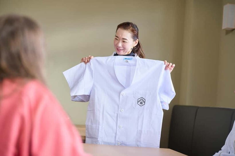 Lake Kawaguchiko: Sushi Making Experience - An In-Depth Look at the Lake Kawaguchiko Sushi Making Experience