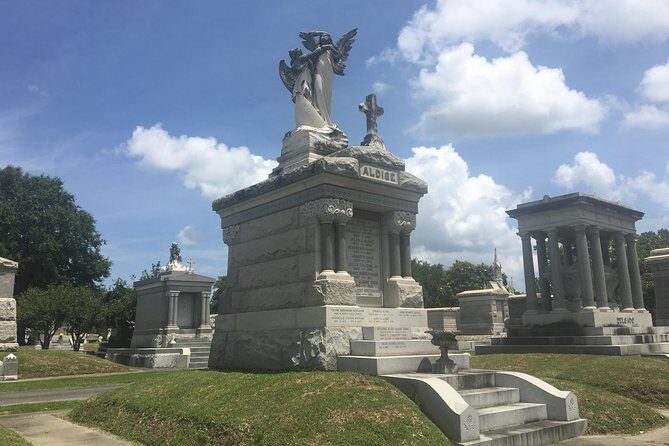Lake Lawn Metairie Cemetery Walking Tour - Frequently Asked Questions