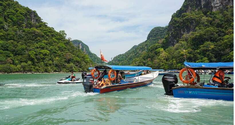 Langkawi: Island Hopping Tour - The Full Experience: A Detailed Look at Langkawi’s Island Hopping Tour