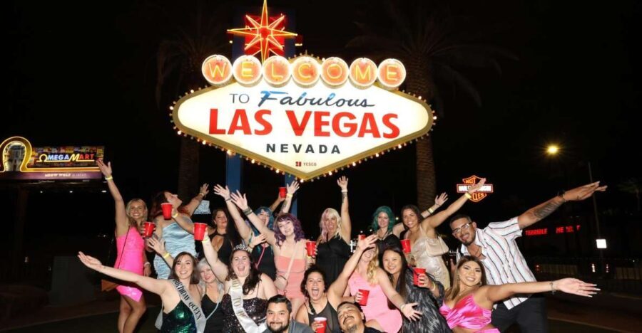 Las Vegas: Club Crawl by Party Bus w/ Free Drinks - Who Will Love This Experience?