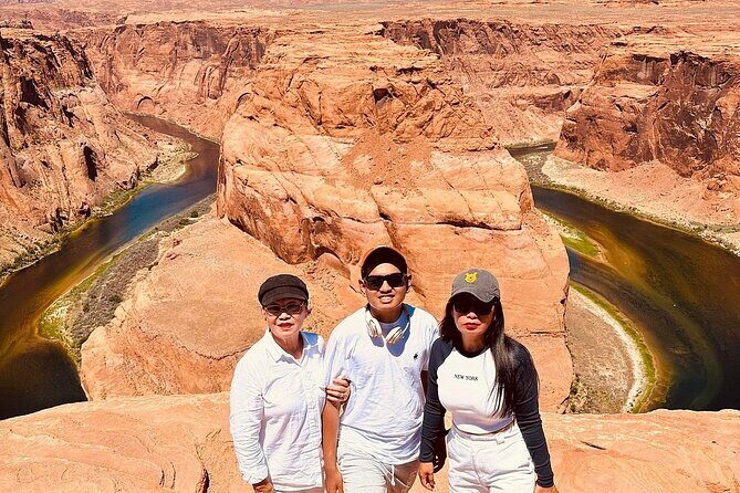 Las Vegas Private Tour: Antelope Canyon & Horseshoe Bend(6 seats) - Who Should Consider This Tour?