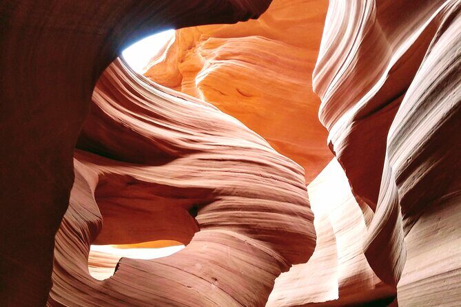 Las Vegas: Private Upper or Lower Antelope Canyon,Horseshoe Bend - Who Will Love This Tour?