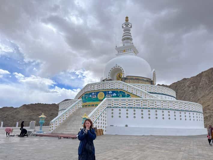 Leh: 3Hours short Trip - Spituk Monastery, Leh Palace & More