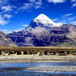 Lhasa: 5-Day Private Tour with Potala Palace & Yamdrok Lake - Exploring Lhasa in Detail: What to Expect from Your 5-Day Tour