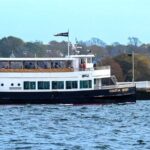 Lighthouse and Mimosa Cruise of Narragansett Bay from Newport - Who Will Love This Tour?