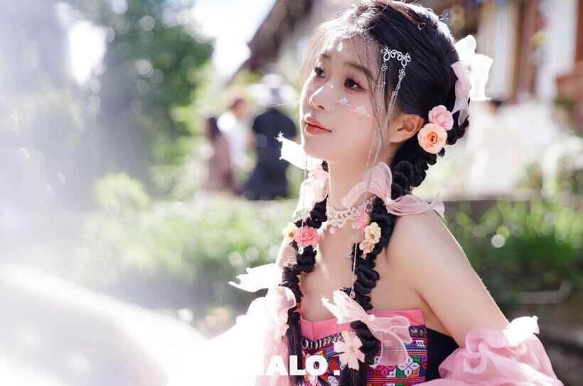 Lijiang: Ethnic Costume Photoshoot with Hotel Transfers - Price and Value Analysis