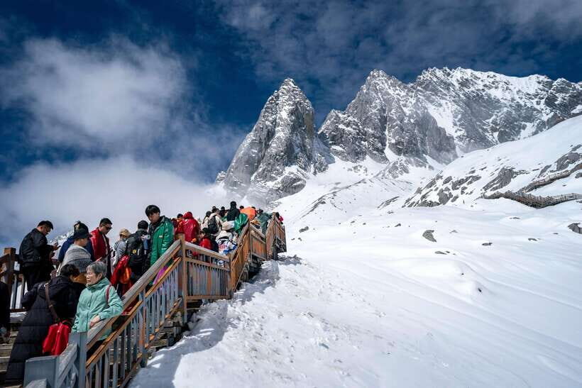 Lijiang: Jade Dragon Snow Mountain Guided Tour with Pickup - The Overall Experience