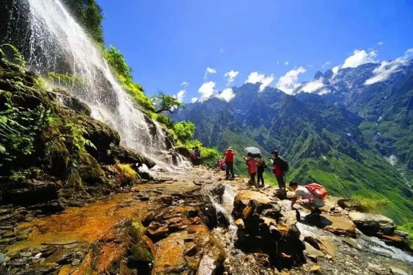Lijiang to Shangri-La HuXiang Road Private Scenic Tour - Haba Snow Mountain and Baishui Terrace: Nature’s Artistry