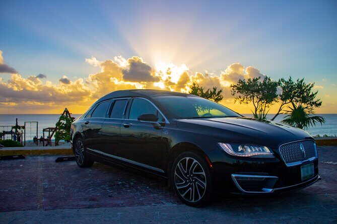 Lincoln Stretch Limo from Tulum to Cancun Airport - Why This Transfer Stands Out