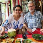 Local Foodies Tour in Phnom Penh City - Transportation and Group Size