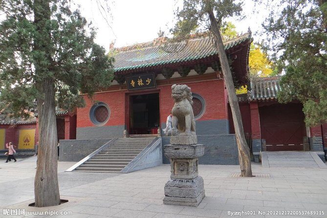 Luoyang Highlights Day Trip of Longmen Grottoes and Shaolin Temple - Practical Tips for Making the Most of Your Day