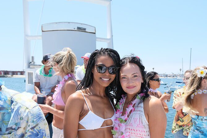Luxury Bay or Sunset Yacht Cruise in San Diego - Who Will Love This Experience?