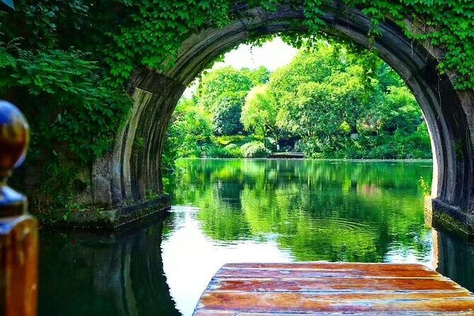 LUXURY Bullet Train: Private Hangzhou Day Trip From Shanghai - Key Points