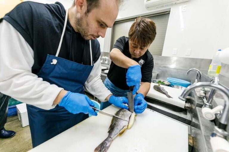 Luxury Fish Shop Tour : Exclusive Backyard Experience - FAQ