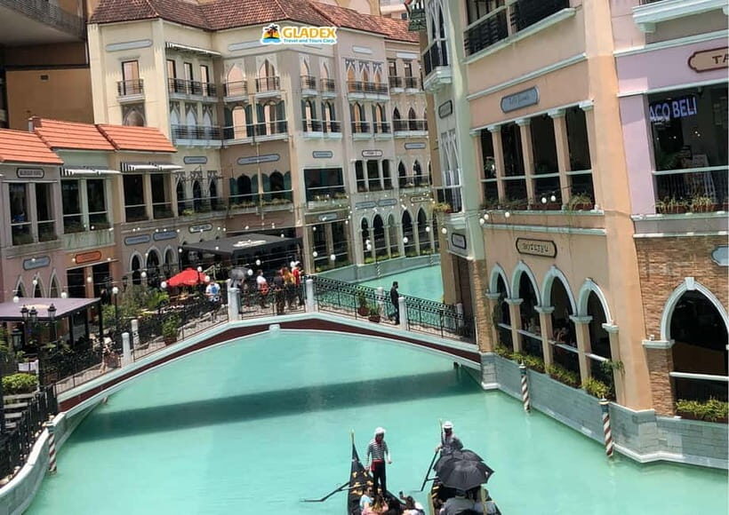 Makati: Manila Running Tour - Highlights Along the Route