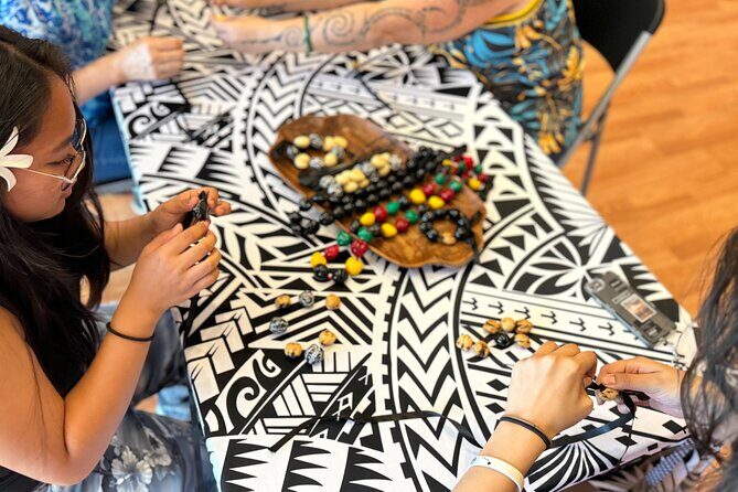 Make a Kukui Nut Bracelet on Maui - An Authentic, Practical Look at the Kukui Nut Bracelet Making Tour