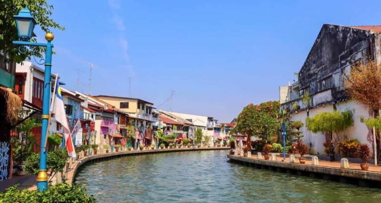 Malacca Tour: Best Photo Spots & Hidden Gems (Private) - Exploring Malacca Through Your Lens