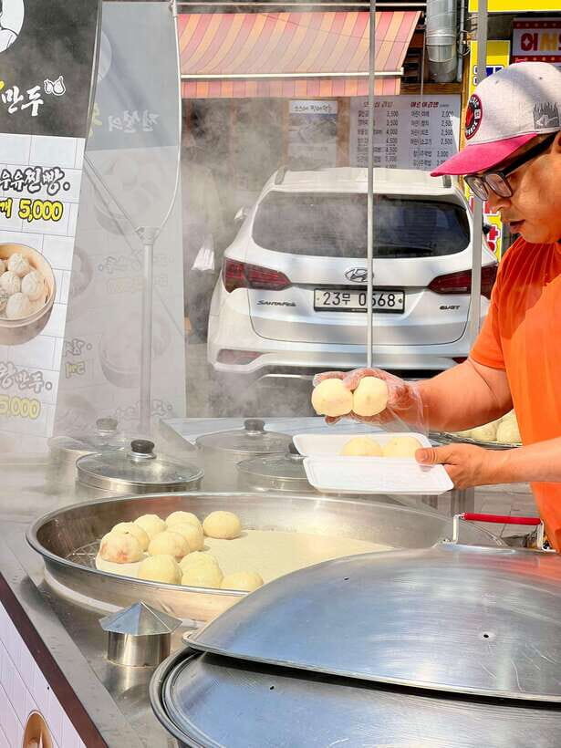 Mangwon Market Food tour By Locals;Cheap Eats to Fancy Feast - Delving Into the Food: From Humble to Gourmet