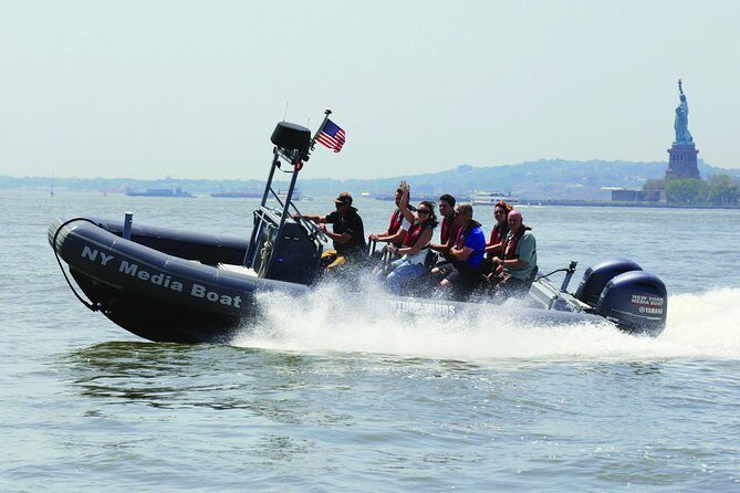 Manhattan Adventure Sightseeing Boat Tour - departing DOWNTOWN - The Itinerary in Detail