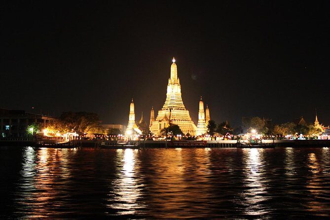Manohra 5 Star Luxurious Dinner Cruise in Bangkok - Who Will Enjoy This Cruise?