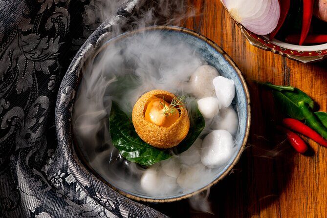 Manohra Cruise Luxury Dining - Balancing Value and Experience