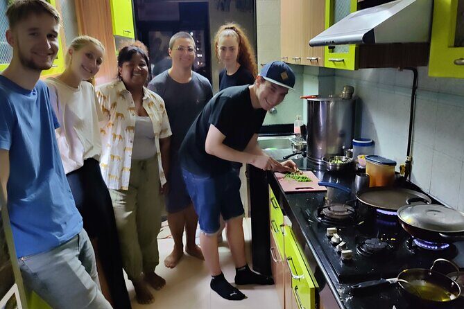 Market Tour & Maharashtrian Cooking Class in Mumbai with a Chef - FAQ