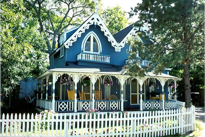 Martha's Vineyard Driving & Walking GPS-Guided Audio Tour - Who Will Benefit Most?